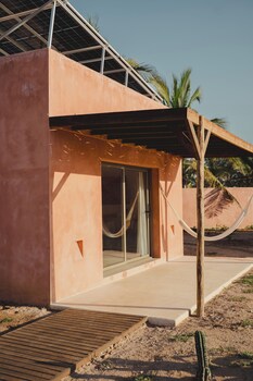 hotel calma celesti
