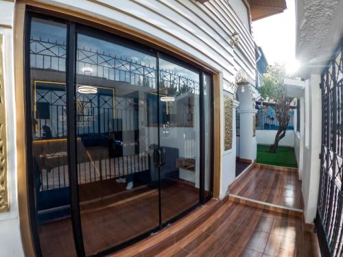 emilia hotel boutique