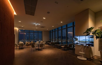 matie busan harbor city