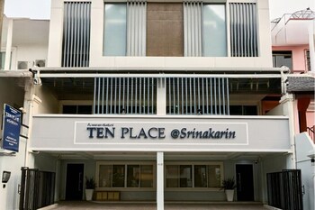ten place srinakarin
