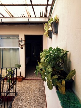 emmanuel house gt