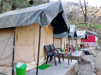 river view cafe and camping