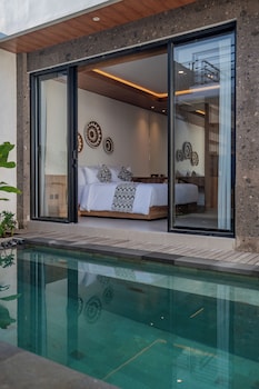 Alima Villa Ubud,,4 star