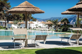 life resort mari del sud i vulcano