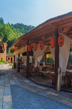 yunshangjia qianzhutang guesthouse