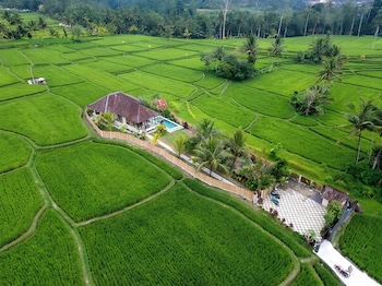 suasana harmoni private villa
