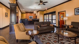 red roof inn and suites sulphur springs