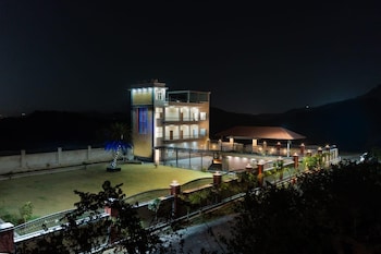 kapish farms by kavya international