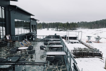 suomu aurora glass resort