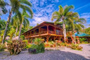 Hotel Banana Azul - Adults Only,Hone Creek>>Cahuita,4 star
