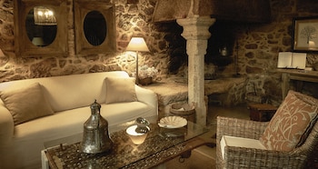 hotel rustico lugar do cotarino