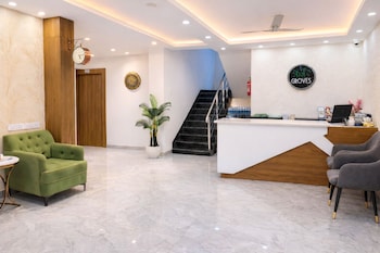 hotel groves