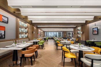 hampton by hilton dehua