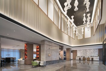 hampton by hilton dehua