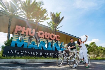 crystal hotel phu quoc