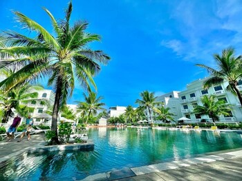 Crystal Hotel Phu Quoc,,3 star