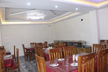 seven streams hotel