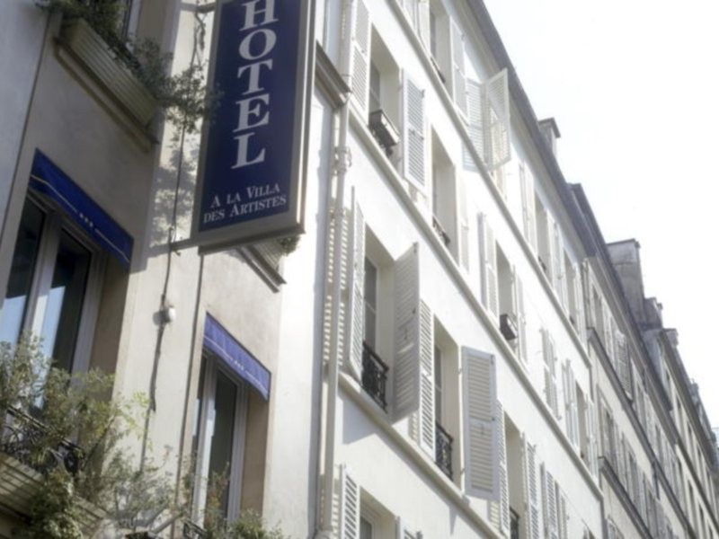 a la villa des artistes