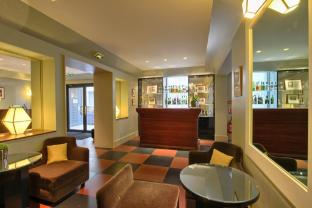 A La Villa Des Artistes,9 Rue De La Grande Chaumiere,3 star