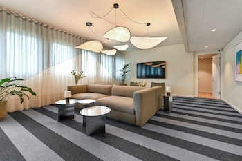 the break hotel