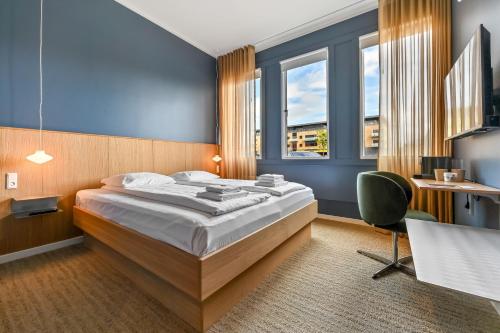 the break hotel