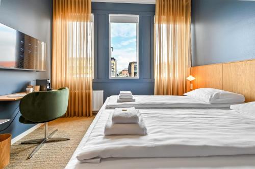 the break hotel