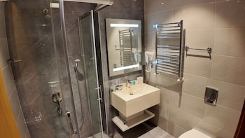 Naftalan Central Wellness Resort,,3 star