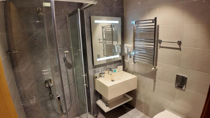 naftalan central wellness resort