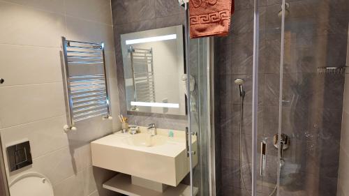 naftalan central wellness resort