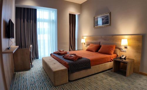 naftalan central wellness resort