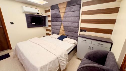 pragati guest house