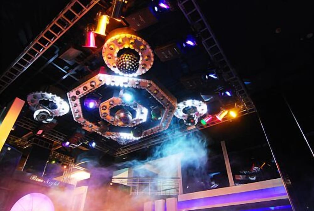 noblesse tourist hotel