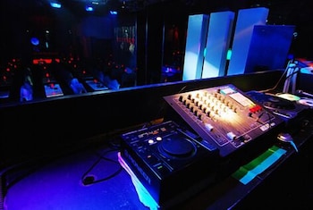 noblesse tourist hotel