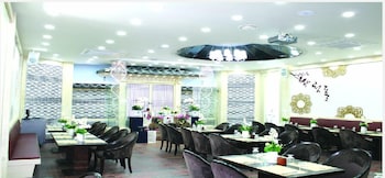 noblesse tourist hotel