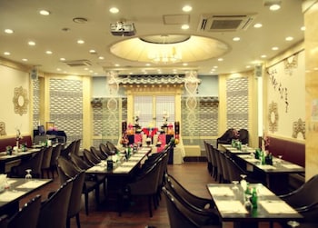 noblesse tourist hotel