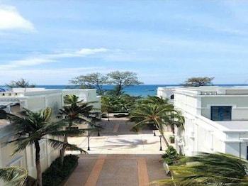bigland waterfront hotel