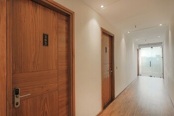hotel aurelia inn near airport road sector 82 mohali chandigarh
