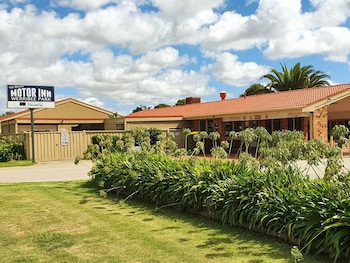 Werribee Park Motor Inn,Melbourne>>Alphington,4 star