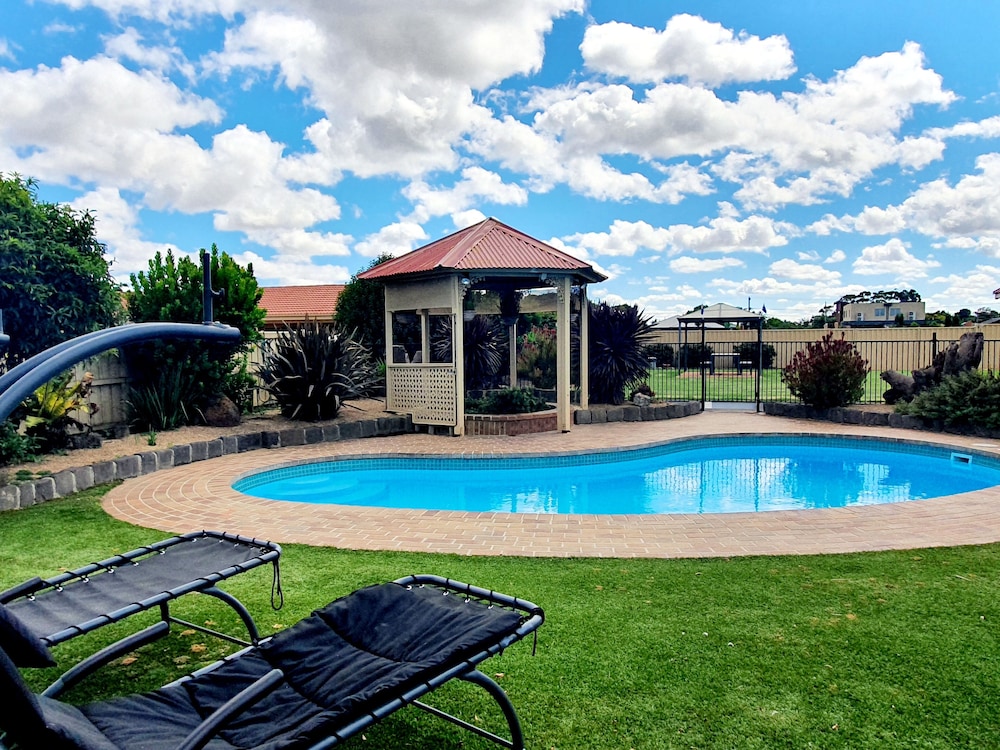 werribee park motor inn