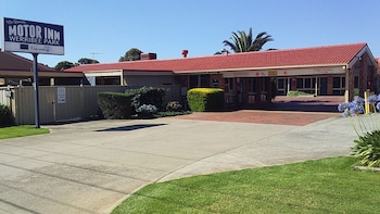 werribee park motor inn