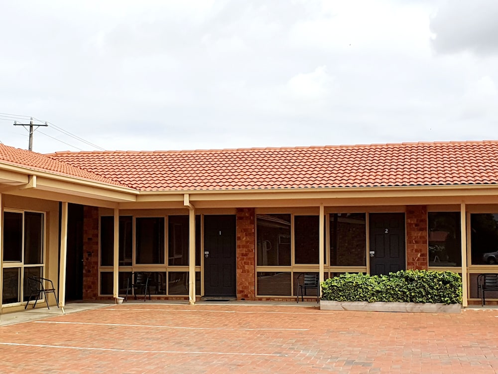 werribee park motor inn