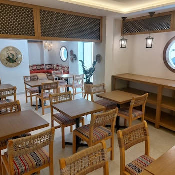 B Suites Boutique Hotel,,3 star