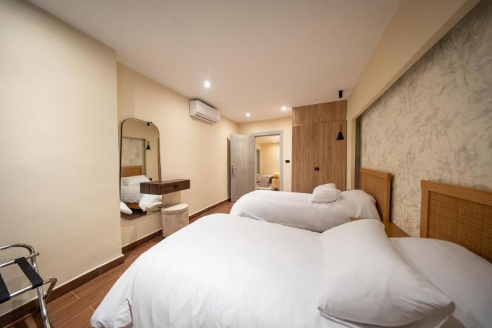 b suites boutique hotel