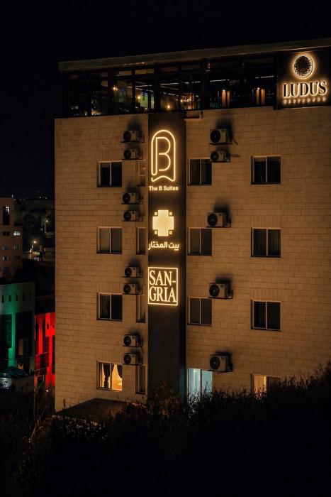b suites boutique hotel