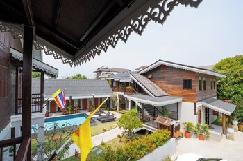 cozy lanna hotel