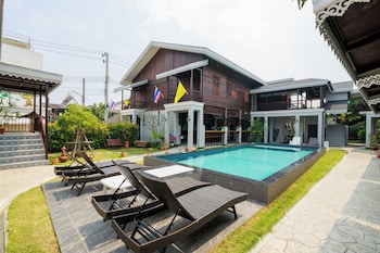 cozy lanna hotel