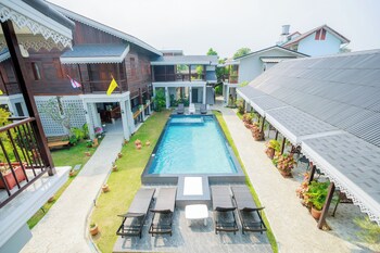 cozy lanna hotel
