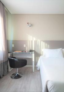 Hotel Melo,Central Beach>>Balneário Camboriú,3 star