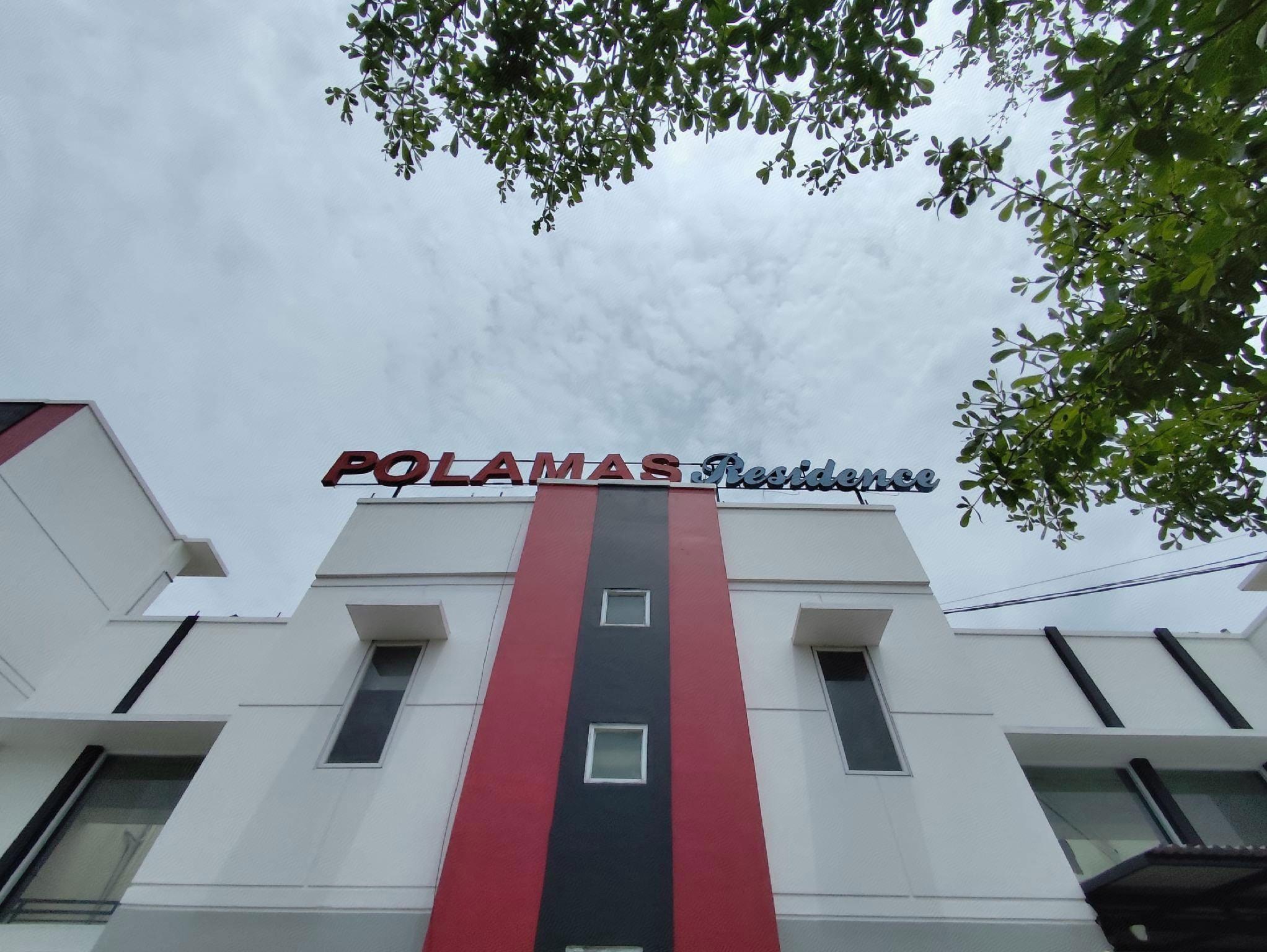 townhouse oak polamas residence