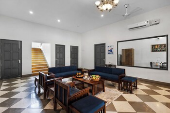 raas stays by elivaas 4bhk villa